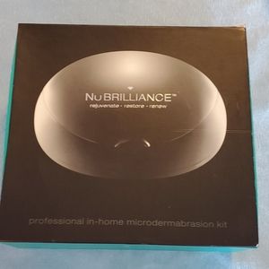 NuBRILLIANCE MICRODERMABRASION MACHINE